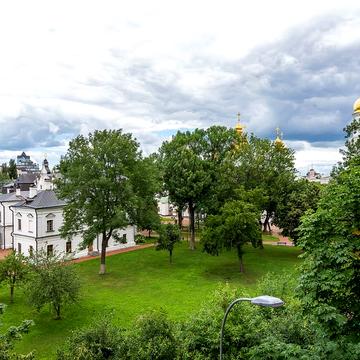 Продам 4-кімнатну 212м2 Софіївський собор Рейтарська 4 Золоті Ворота