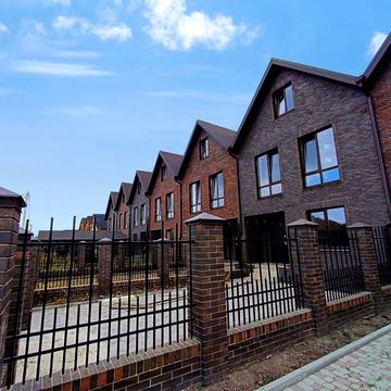 Продам якісний таунхаус на Козацькому проспекті (єОселя)