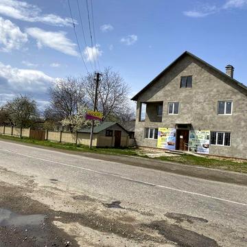 Продається будинок в с. Банилів Вижницького району