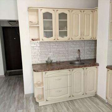 Продаж одно кімнатної квартири з ремонтом