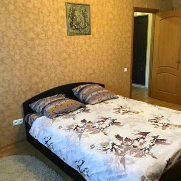 Олексія Різниченка вул. (Співдружності), 5