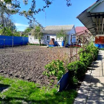 Продам Будинок біля вокзалу разом з магазином
