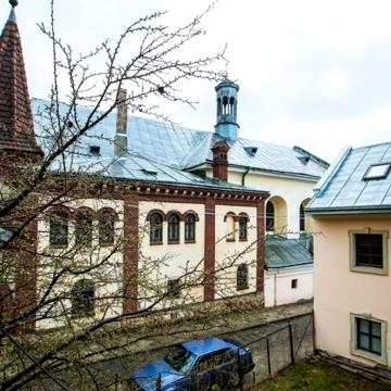 Уютная мансарда для двоих в центре