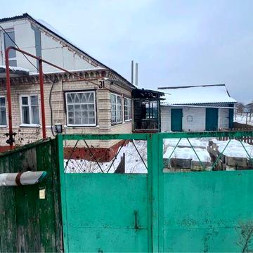 Продам дом в подгороднем