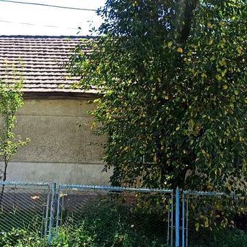 Продаж будинку у Воловці