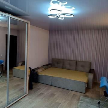 Продам 2 ком. в центре