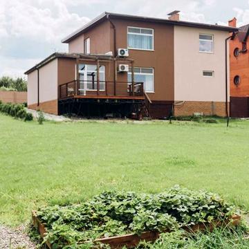 Продам будинок 254м2 у Коротичі.