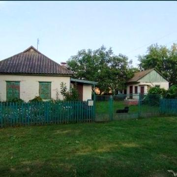 Продам будинок в центрі міста