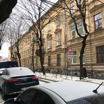 Продаж 3х кімн.квартири вул. Гоголя(центр)