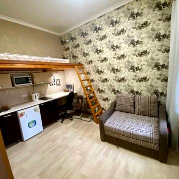 Продам однокомнатную квартиру в тихом центре