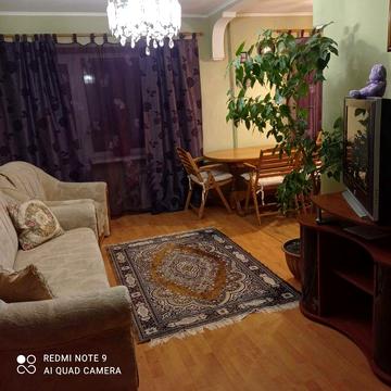 Продається 2-к квартира в центрі міста