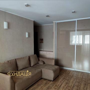 Науки просп. (Леніна), 41/43