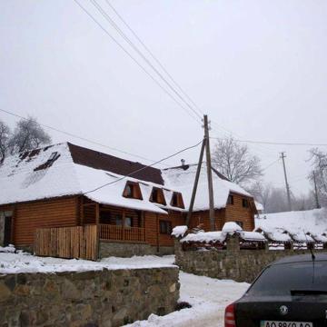 Частная усадьба «Крокус» на горнолыжном курорте «Красия»