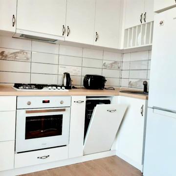 Запорізьке шосе, 28