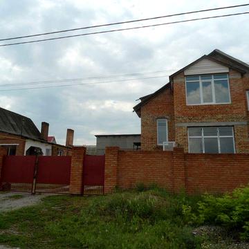 Продам два будинки за ціною одного