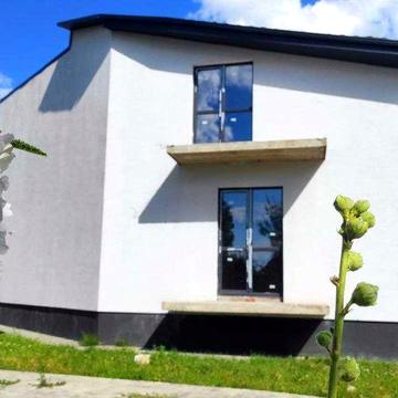 Продаж  2 км квартири в новобудові ( залишилося дві )в Струмівці