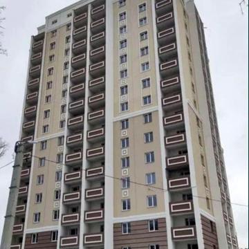 Героїв Харкова просп. (Московський), 195