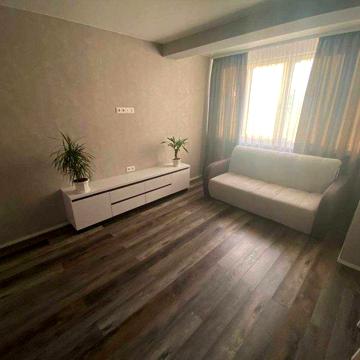 Продам 1к 50м2 в ЖК Искринский с новым ремонтом ЖК Искринский