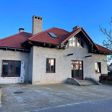 Коттедж с ремонтом на 60% в элитном городке Севериновка! Без %