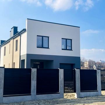 Продаж новозбудованих будинків від забудовника.