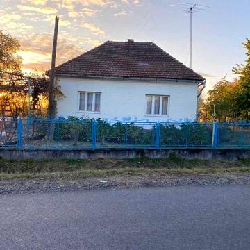 Продається будинок, село Осій, Хустського району.