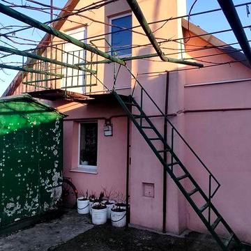 Продам затишний будинок бджоляру в м.Дніпро
