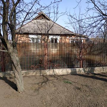 Будинок на сел. Горького