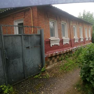 Кузинська, 79