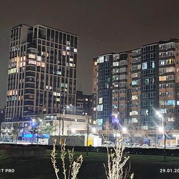 Набережна Перемоги вул., 68а