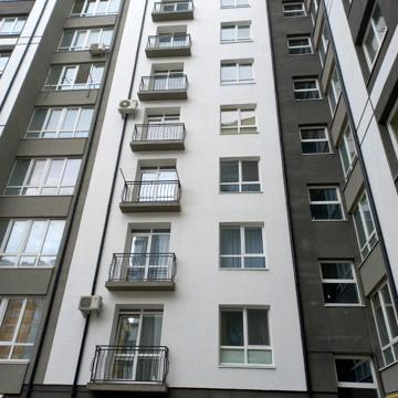 Олександра Довженка вул., 20
