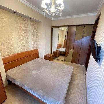 Сдам 2-х ком квартиру в Центрі вул Богдана хмельницкого