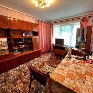 "Продаж квартири 4 кімнати в Хмельницькому"