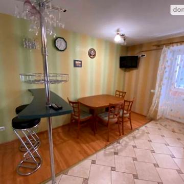 Продаж 3к Квартира Миру проспект