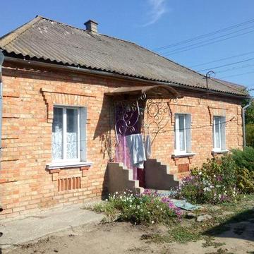 Продам будинок в с троїцке.