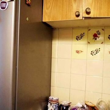 ПРОДАМ 2 комнатную квартиру в районе автовокзала  2 эт 5 эт дома