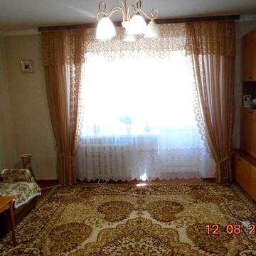 4-кімнатна квартира з меблями