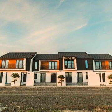 Таунхаус "Modern House" м.Хуст житло квартири Закарпаття дім будинок