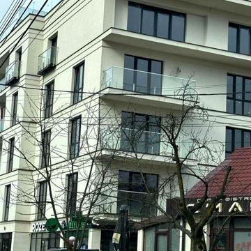 Продам квартиру м.Хуст напроти парка ЖК м.Хуст вул.900-річча Хуста