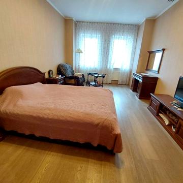 Продажа квартиры ЖК Феодосийский,  Нагорный