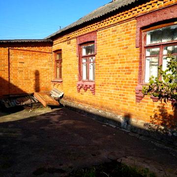 Продам дом !обл.Хмельницкая ,г.Деражня