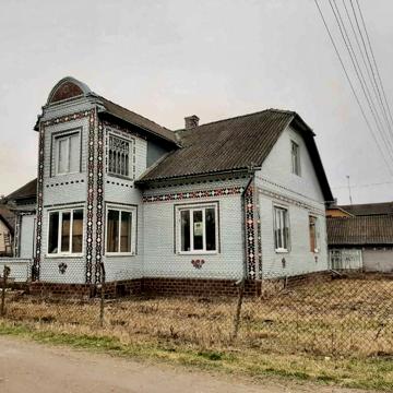 Продається добротний цегляний будинок. Чортків