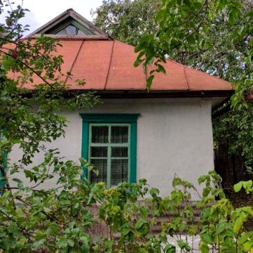 Продам дім в смт Гребінки Васильківського р-ну, Київської обл.