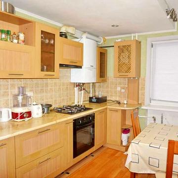 Продаю простору квартиру 90 метрів на пр.Миру. ц1