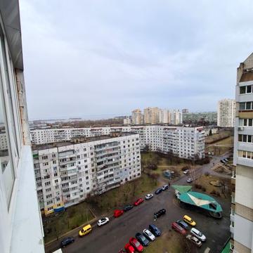 Продам 2-х кімнатну квартиру рн Митниця