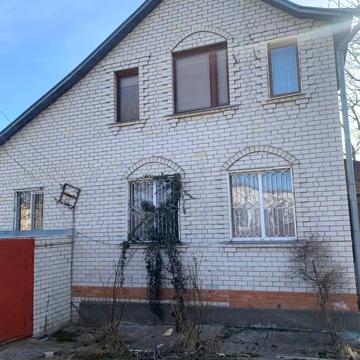 Продам добротный дом в Коротиче