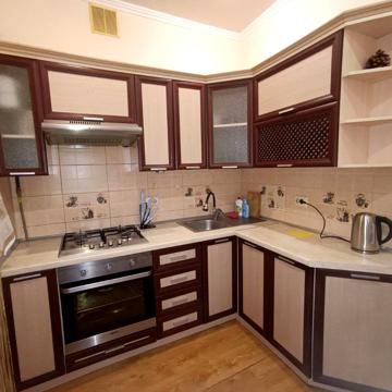 Продам 2х ком квартиру Центр с мебелью Т.Шевченка