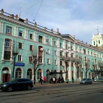 Продам 2х ком квартиру Центр с мебелью Т.Шевченка