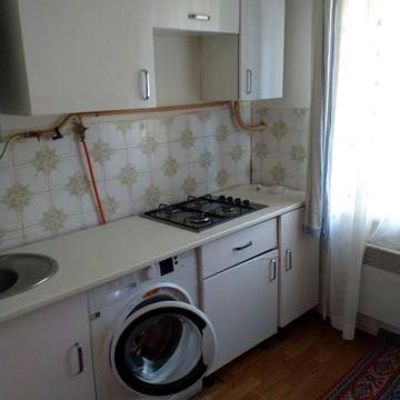Продам двухкімнатну квартиру