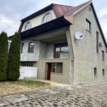 Продається двоповерховий будинок у Вишково (новобудова)