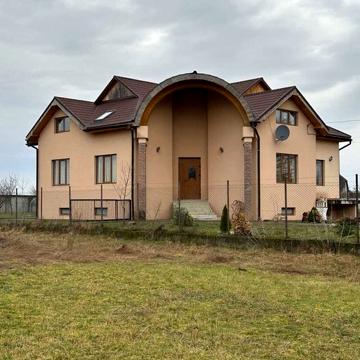 Продається будинок в Буштині